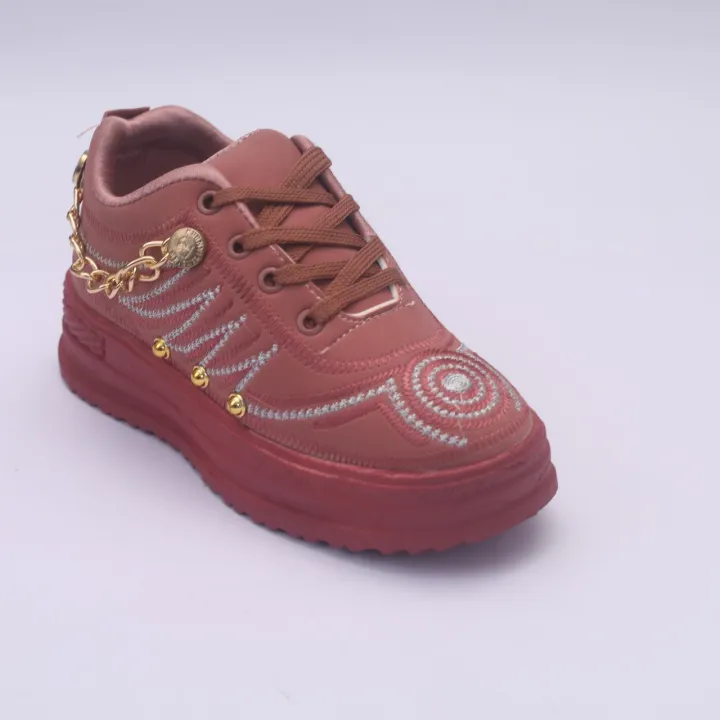 Highlights Computer Online UPS, we are giving you good quality old used UPS, JT will be without battery, you can install the battery of your choice, 7.5 to 9 amperes, if you want to install more high amperes, the battery will need to be installed outside,